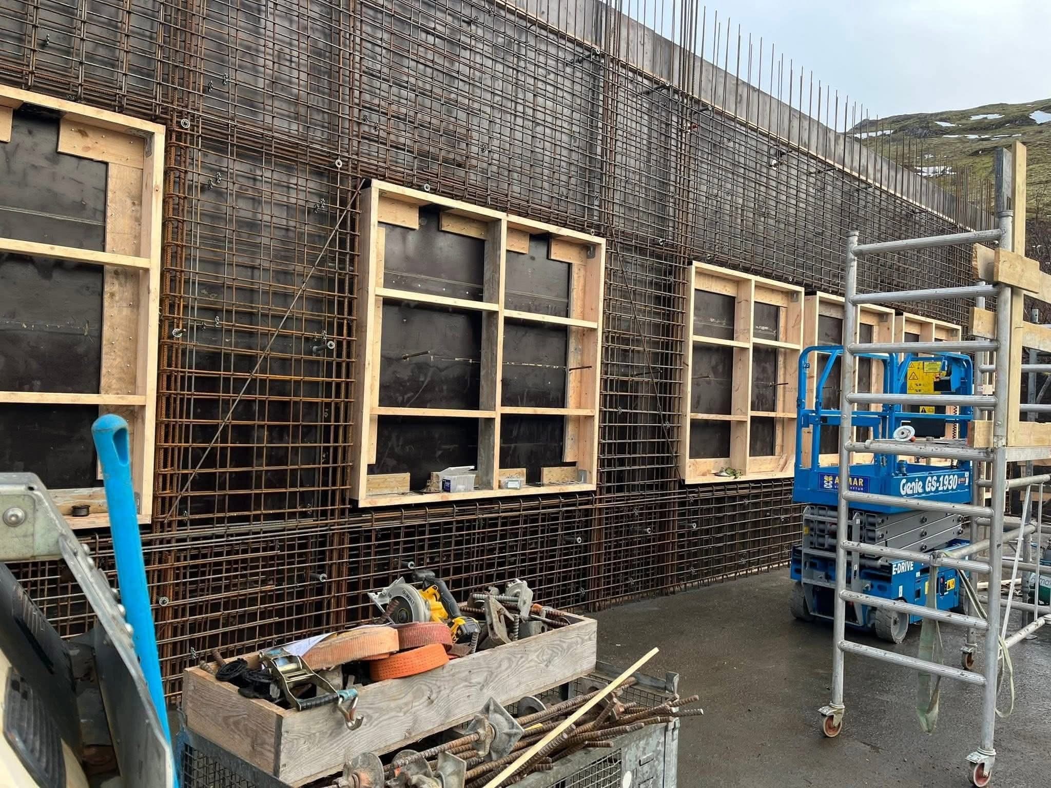 Steel fixing